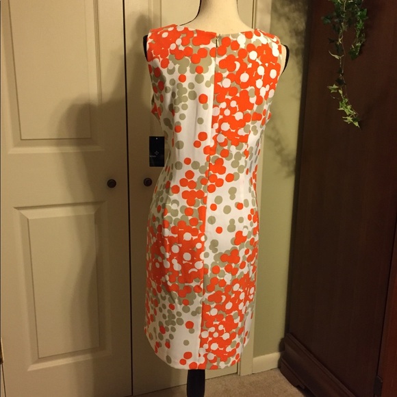 Ronni Nicole sleeveless dress size 6. NWT - Picture 2 of 4